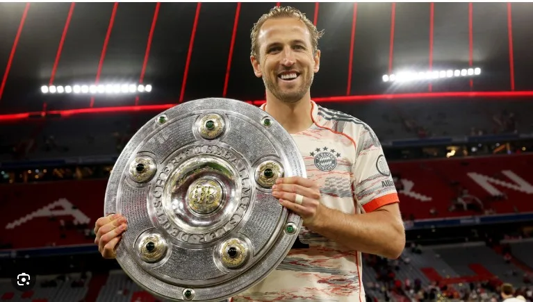 huan-luyen-vien-bayern-munich-hien-tai-la-ai--aax