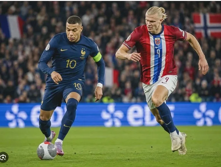 cuoc-dua-haaland-vs-mbappe-ai-gioi-hon-22221