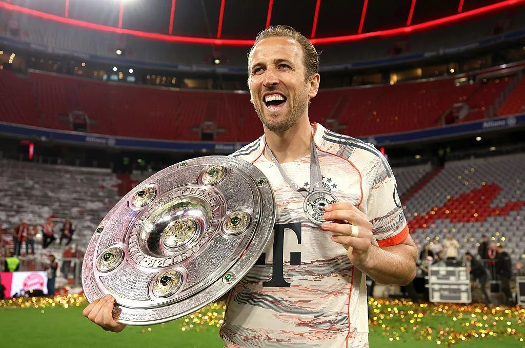 ho-so-huyen-thoail-harry-kane-bao-nhieu-tuoi-a1333